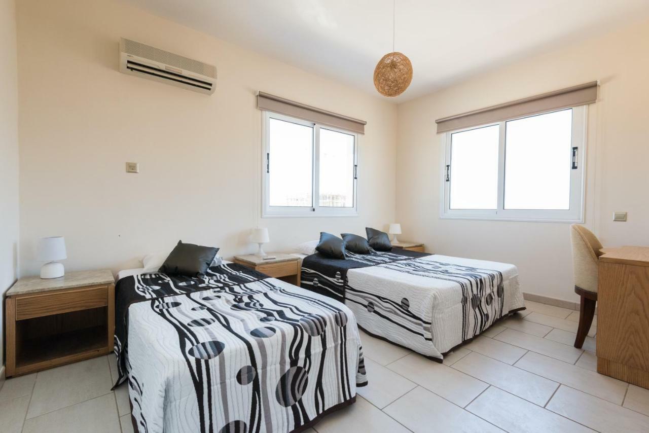 Nissi Palms Villa Agia Napa Buitenkant foto
