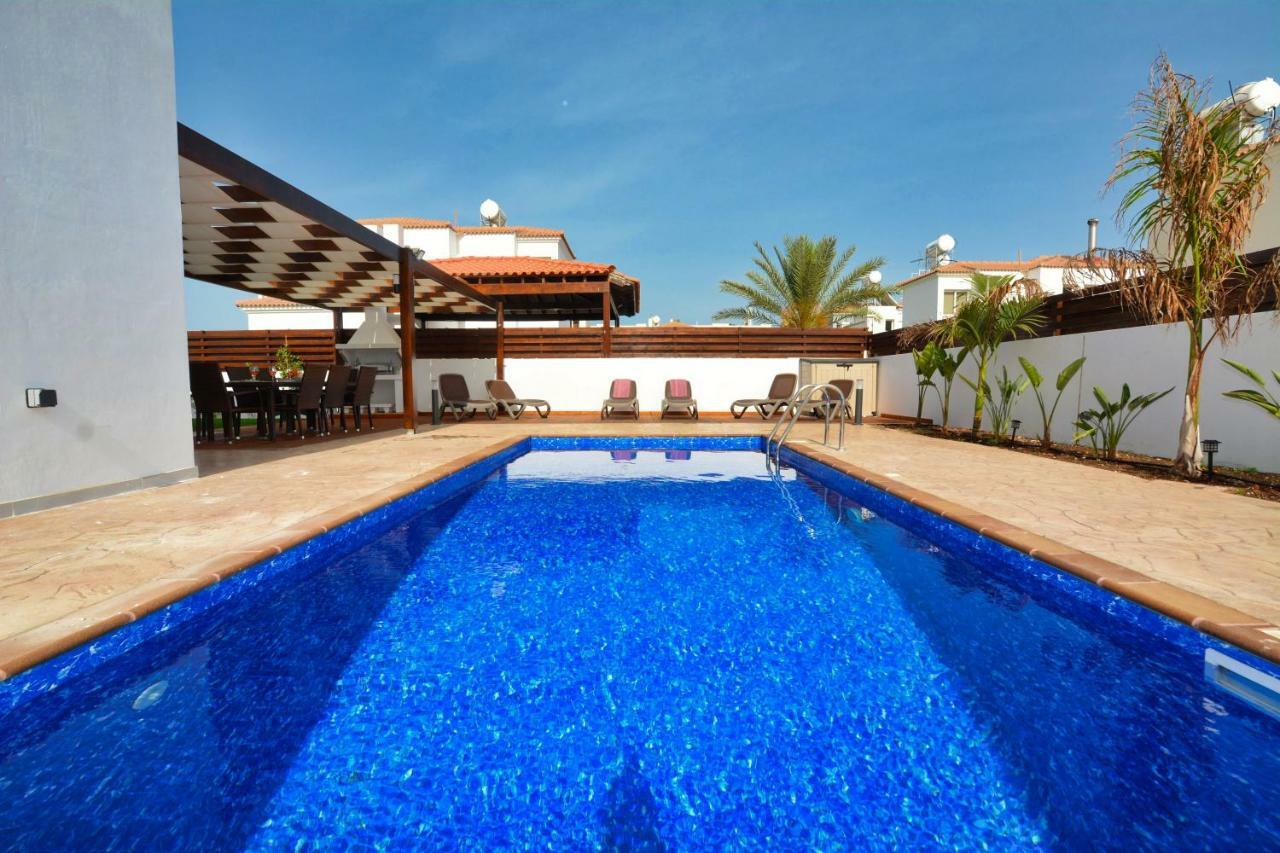 Nissi Palms Villa Agia Napa Buitenkant foto